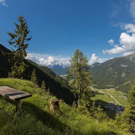 Hotel Dolomiten