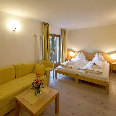 Dolomiten 3*